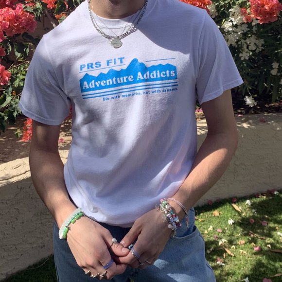 Adventure Addicts T-Shirt - Picture 2 of 2